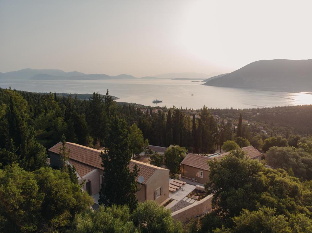 F Topia Villas فيسكاردو المظهر الخارجي الصورة